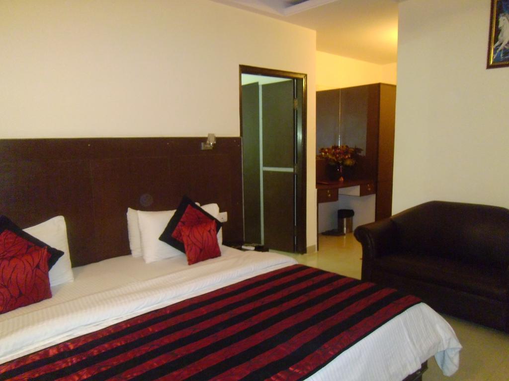Airport Hotel Vishal Residency New Delhi Exteriör bild